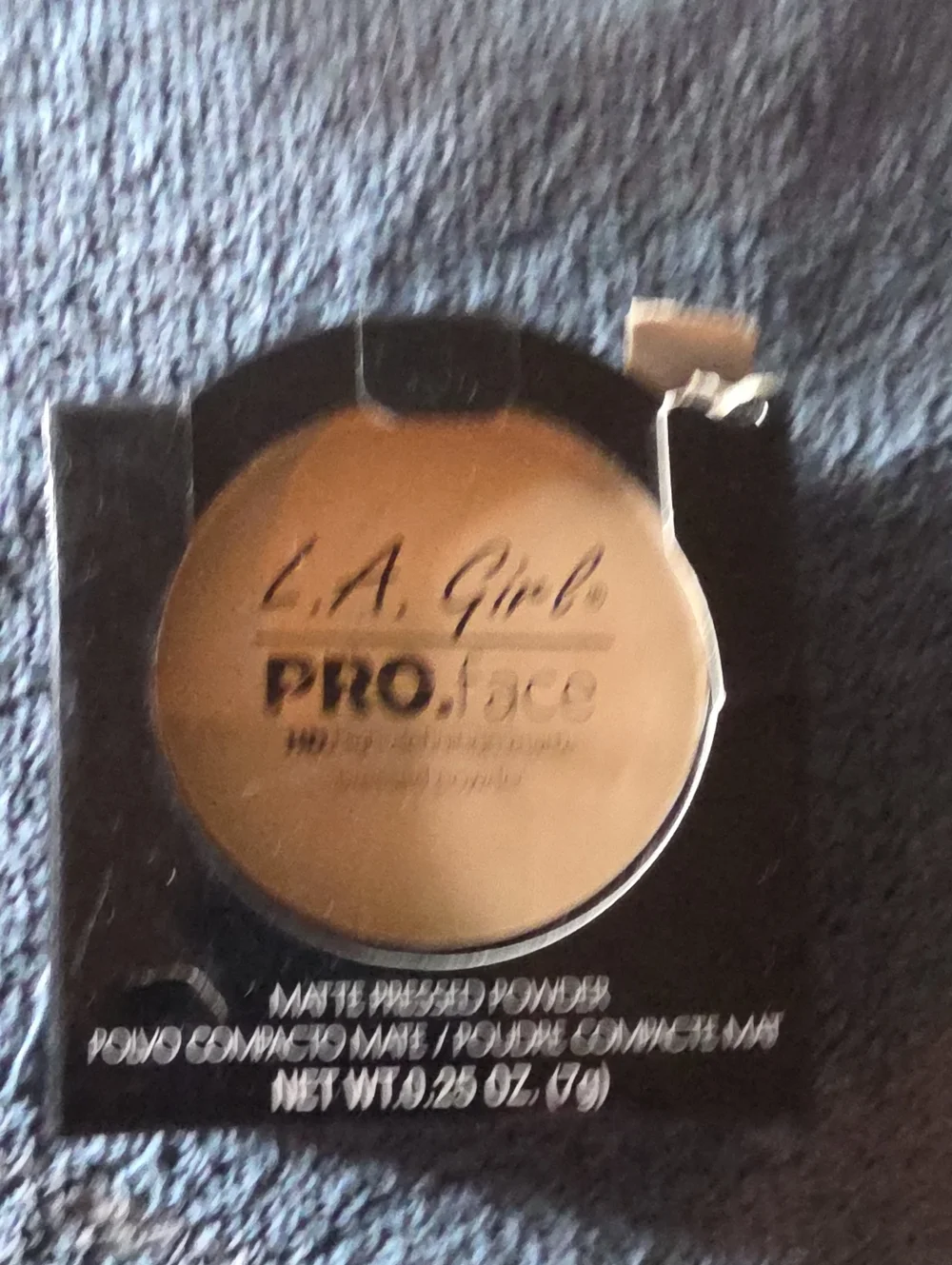 3 FOR $9 See Details HD Matte Pressed Powder - CREAMY NATURAL SHADE LA GIRL